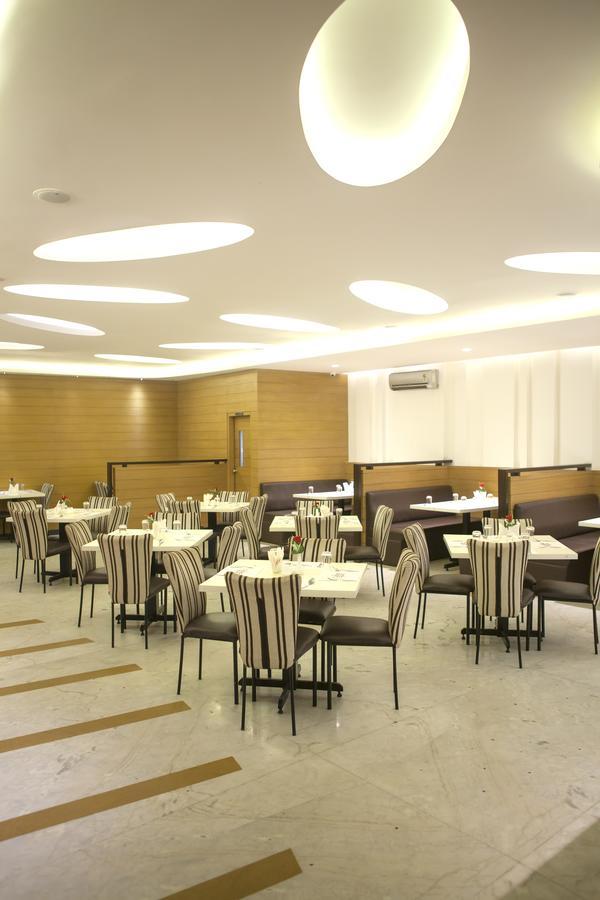 Comfy Luxury Hotel Bangalore Eksteriør bilde