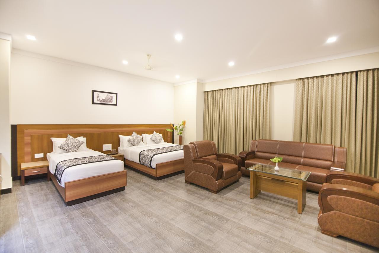 Comfy Luxury Hotel Bangalore Eksteriør bilde