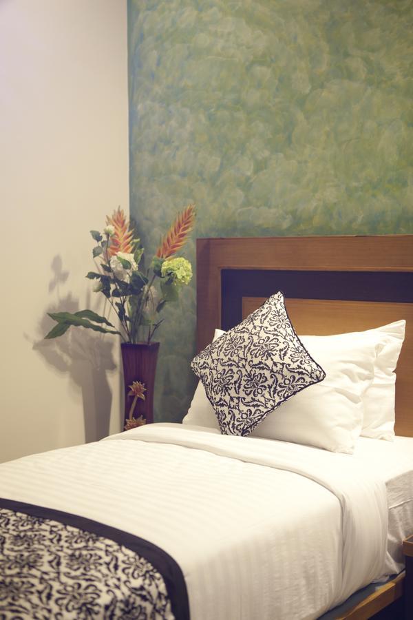 Comfy Luxury Hotel Bangalore Eksteriør bilde