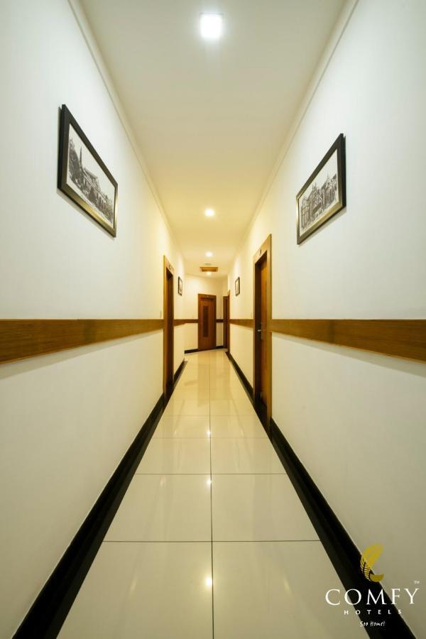 Comfy Luxury Hotel Bangalore Eksteriør bilde