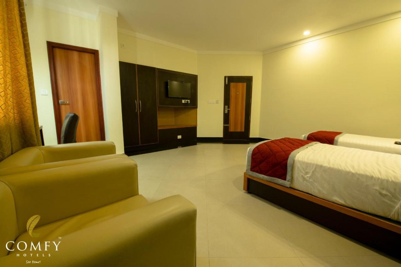 Comfy Luxury Hotel Bangalore Eksteriør bilde