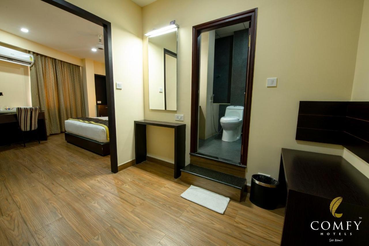 Comfy Luxury Hotel Bangalore Eksteriør bilde
